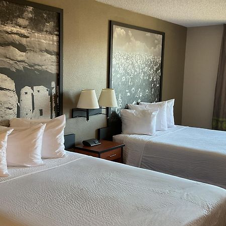 Super 8 By Wyndham Colorado Springs Airport Motel Eksteriør bilde