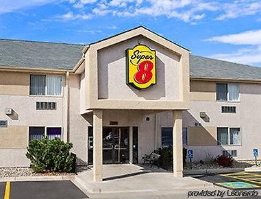 Super 8 By Wyndham Colorado Springs Airport Motel Eksteriør bilde