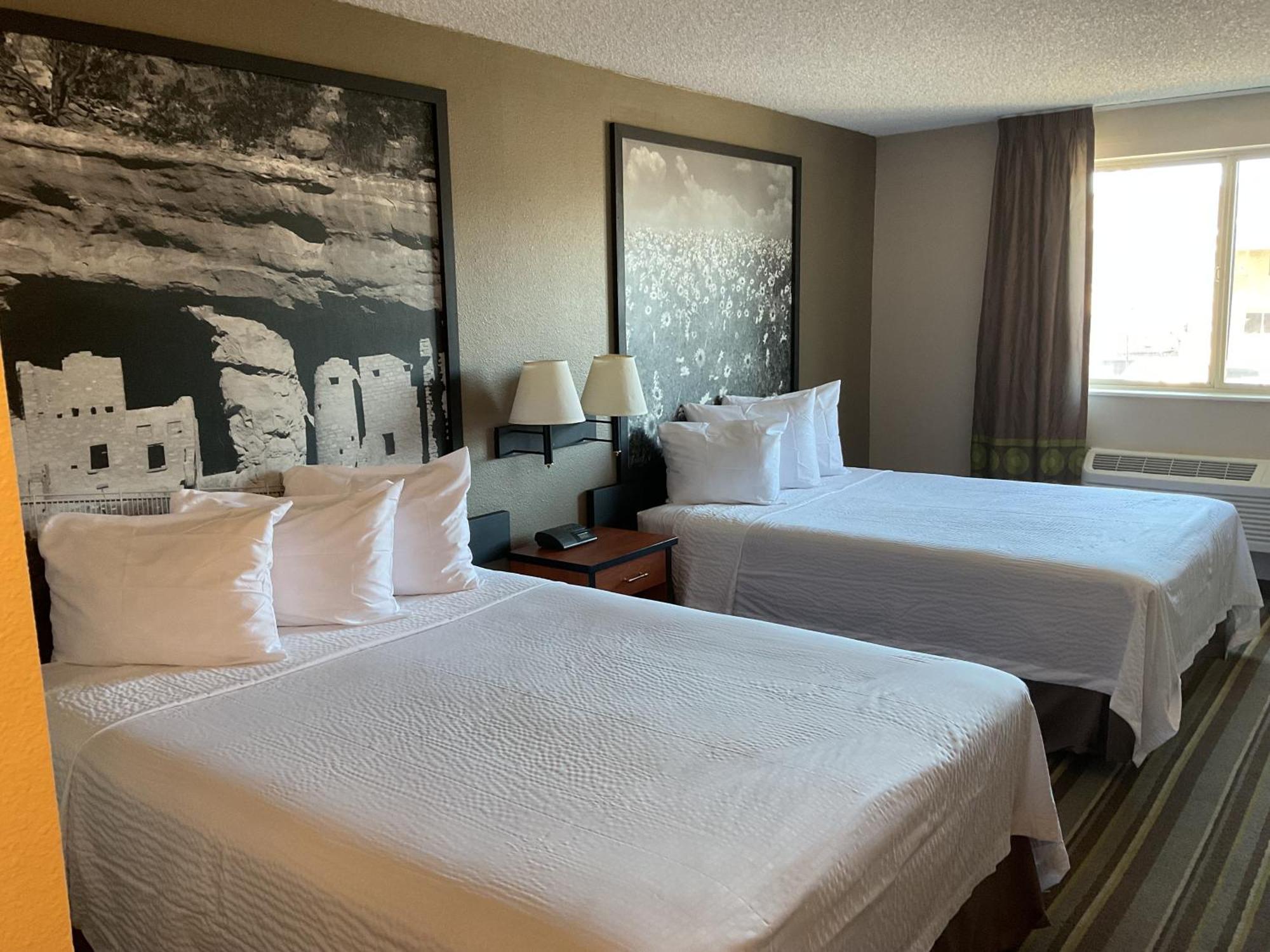 Super 8 By Wyndham Colorado Springs Airport Motel Eksteriør bilde