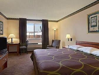 Super 8 By Wyndham Colorado Springs Airport Motel Eksteriør bilde